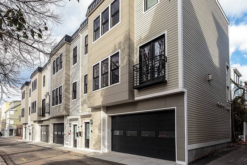Gold Street – Luxury Townhomes in South Boston